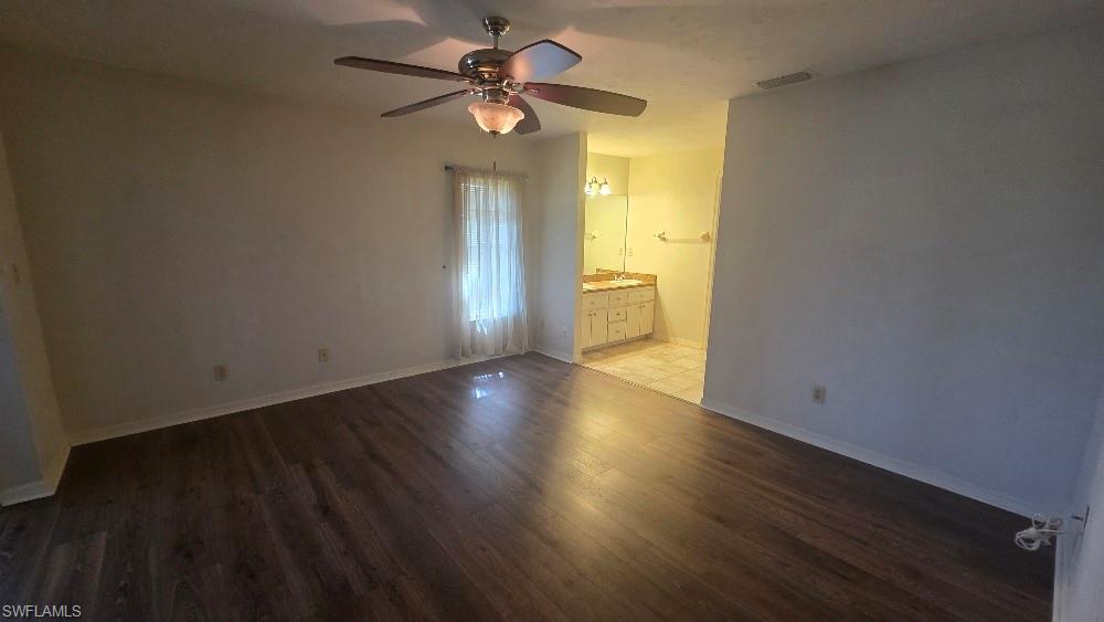 137 Dania Cir Property Photo 5