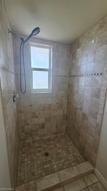 137 Dania Cir Property Photo 9