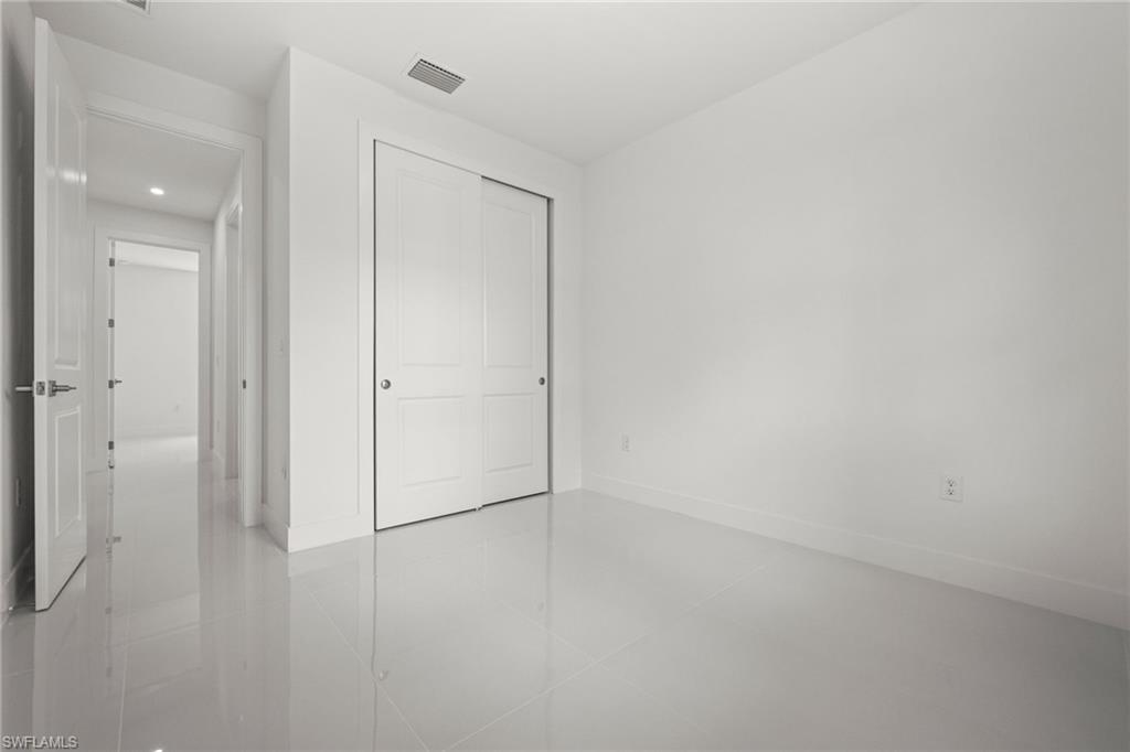 843 Bianca Ave S Property Photo 31