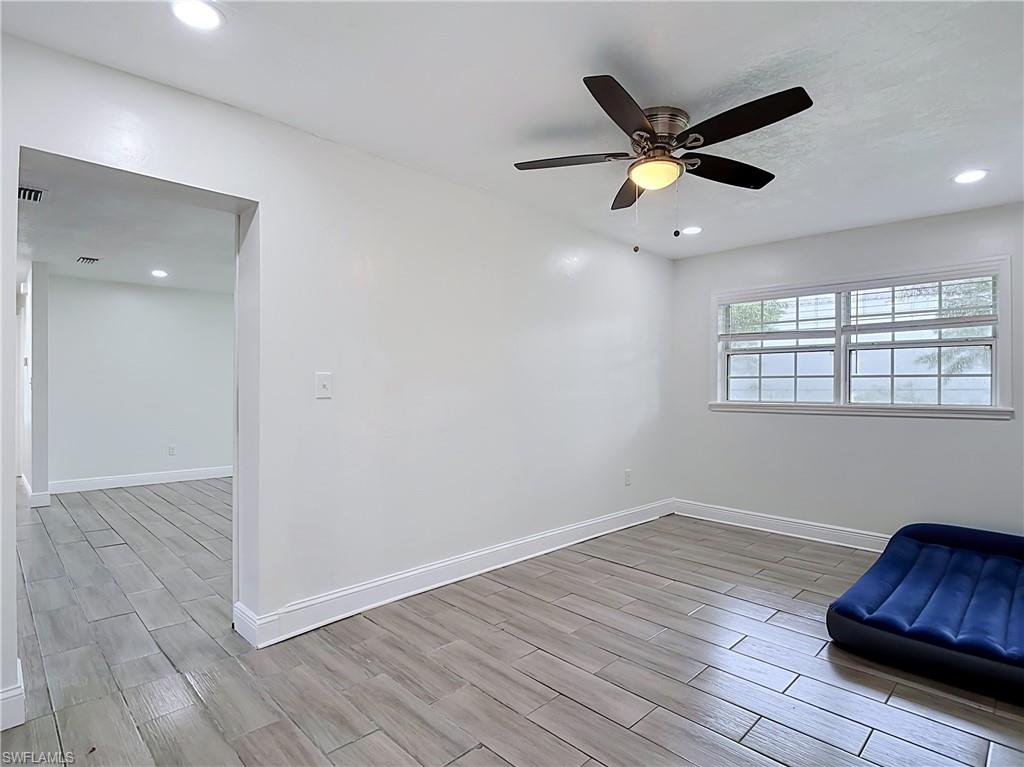 1400 Billie St Property Photo 11
