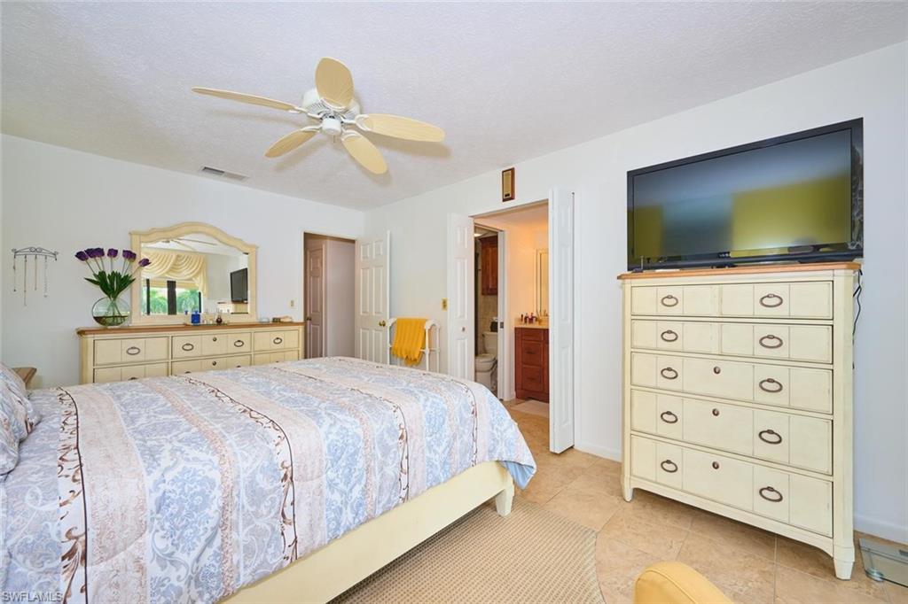 4515 Country Club Blvd 205 Property Photo 16