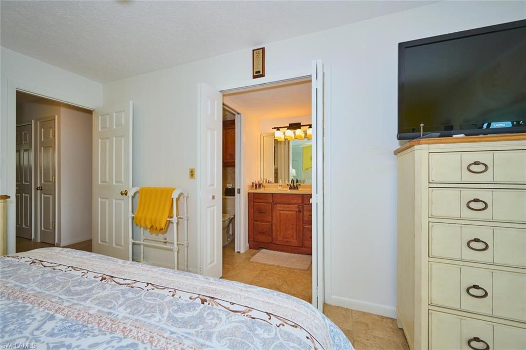 4515 Country Club Blvd 205 Property Photo 17