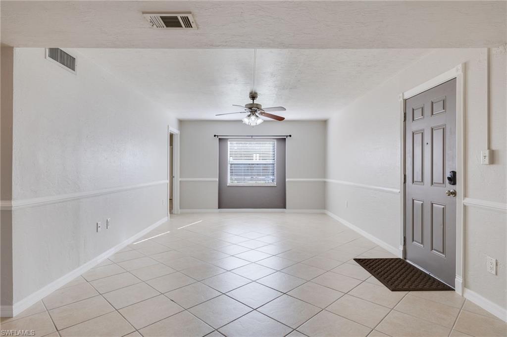 12630 Kenwood Ln B Property Photo 5