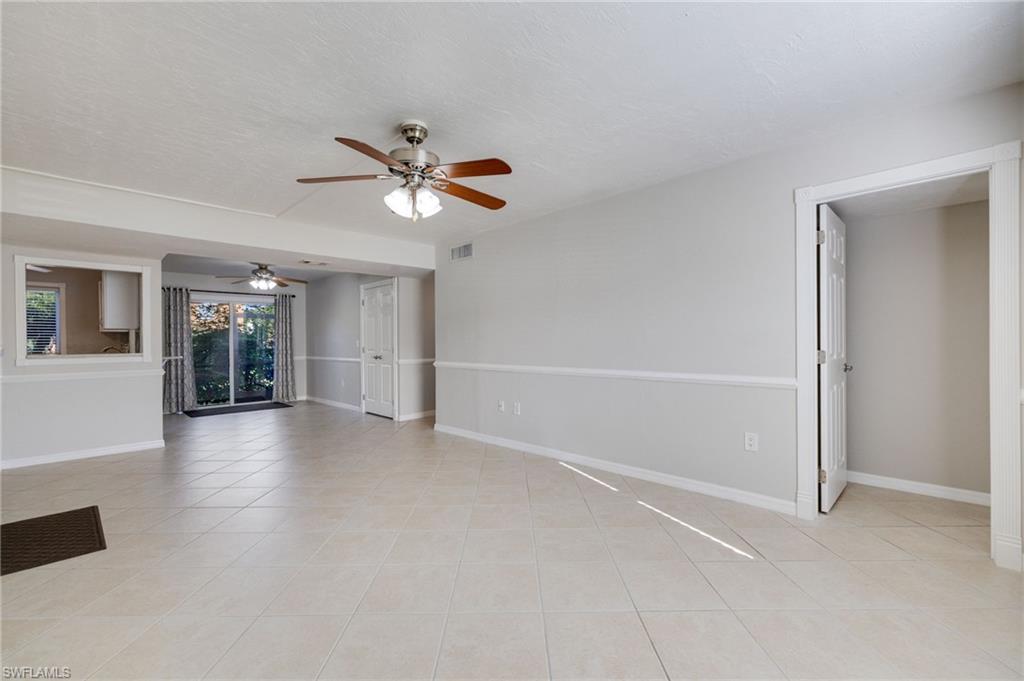12630 Kenwood Ln B Property Photo 7