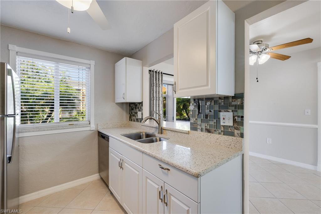 12630 Kenwood Ln B Property Photo 12