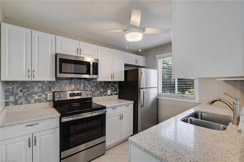 12630 Kenwood Ln B Property Photo 13