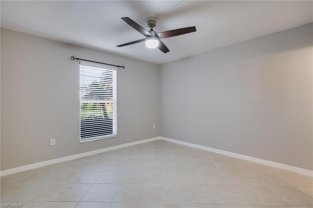 12630 Kenwood Ln B Property Photo 18