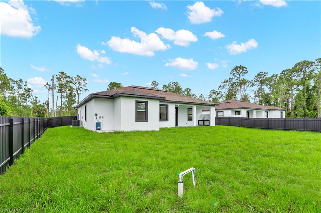1049 Merry St E Property Photo 36