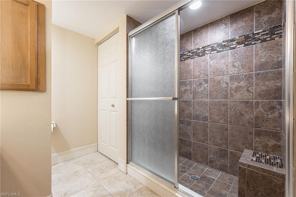 16928 Villas Sq Property Photo 21