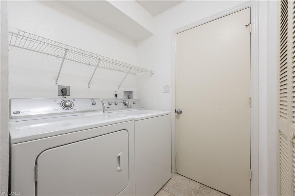 16928 Villas Sq Property Photo 29