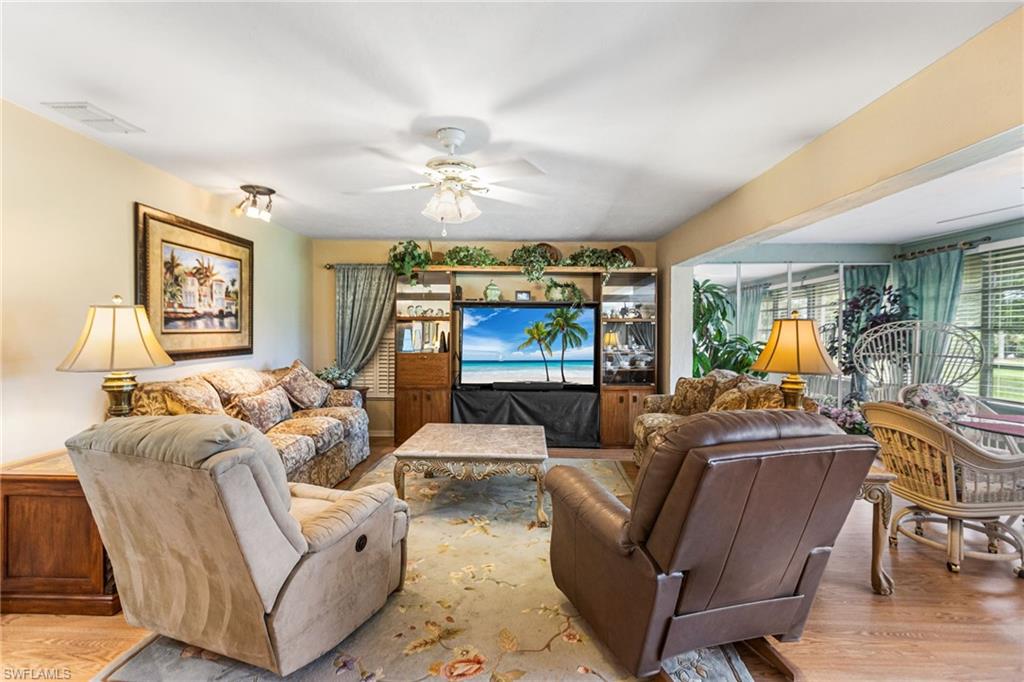 5767 Arvine Cir Property Photo 15