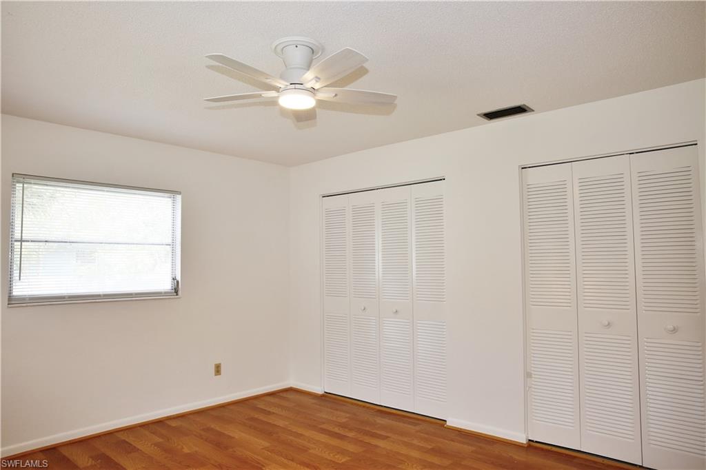 120 E Lake Dr Property Photo 11