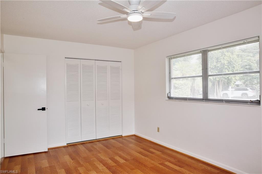 120 E Lake Dr Property Photo 16
