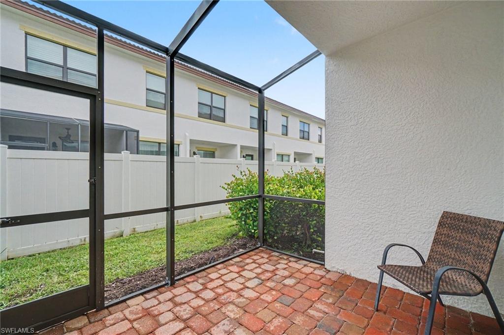 15831 Portofino Springs Blvd 101 Property Photo 21