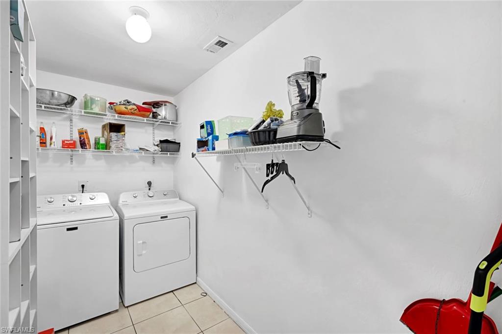 231 Sw Trafalgar Pkwy Property Photo 21