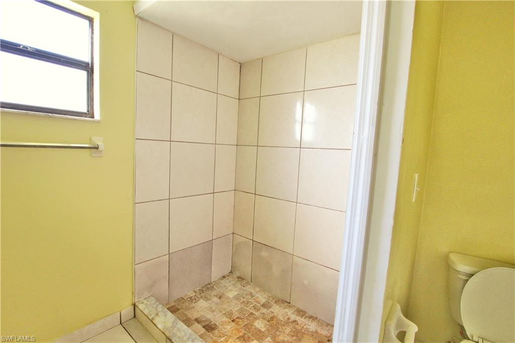 604 Weston Rd Property Photo 6
