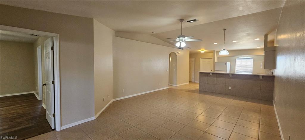 1626 Sw Santa Barbara Pl Property Photo 4