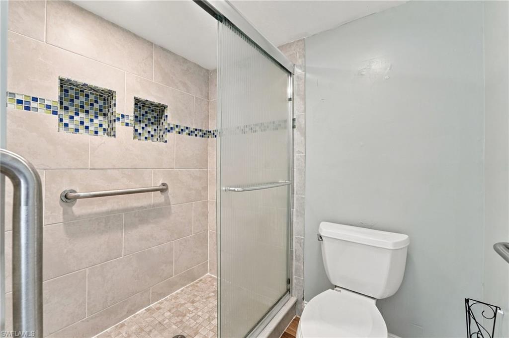 15477 Admiralty Cir 4 Property Photo 24