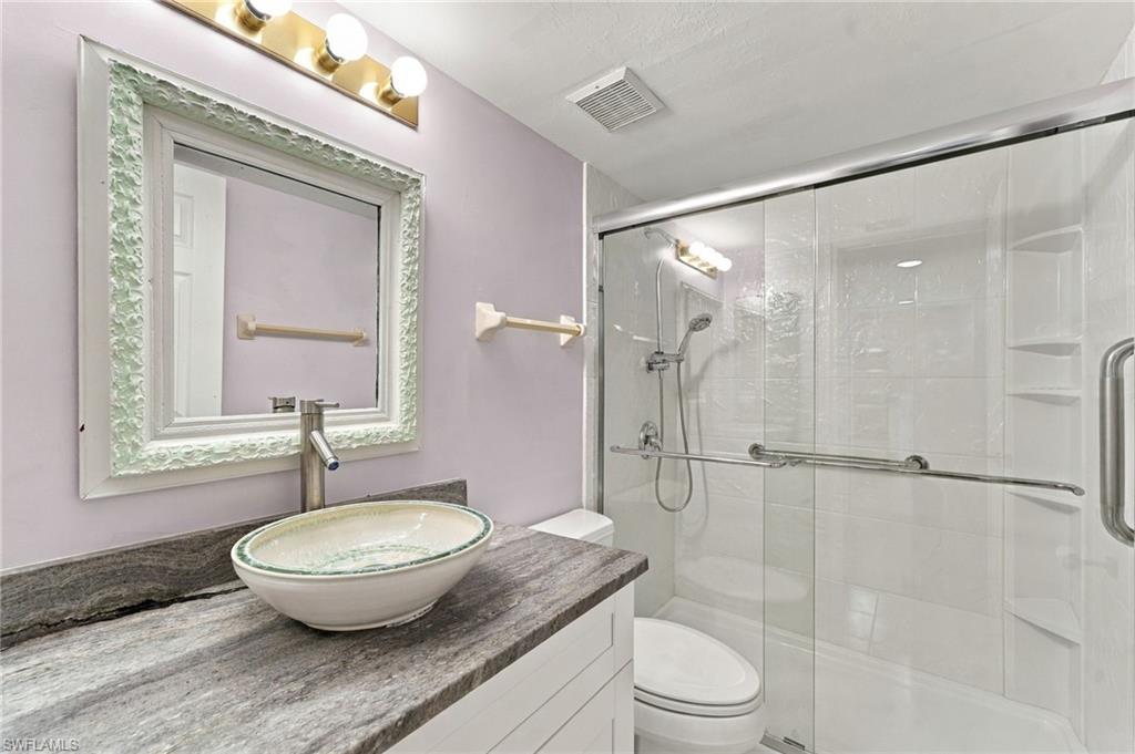 15477 Admiralty Cir 4 Property Photo 28