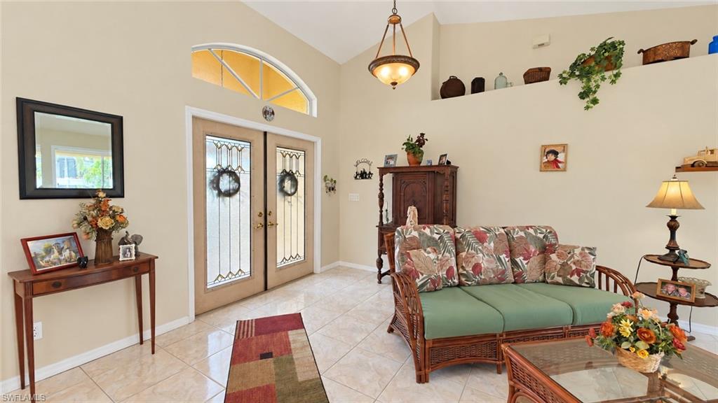 1140 Sw 45th Ter Property Photo 6