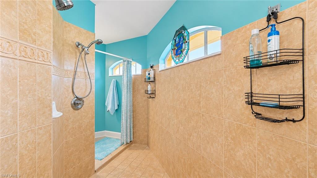 1140 Sw 45th Ter Property Photo 30