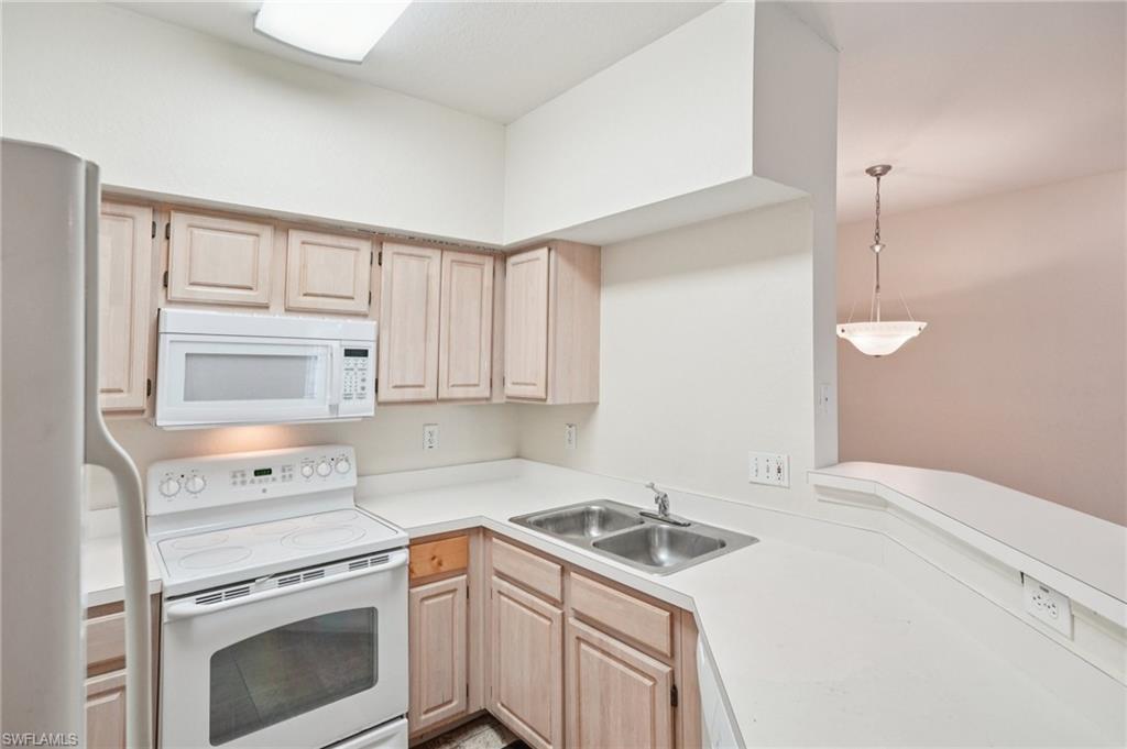23580 Walden Center Dr 306 Property Photo 12