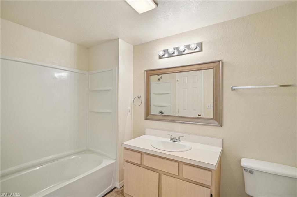 23580 Walden Center Dr 306 Property Photo 13