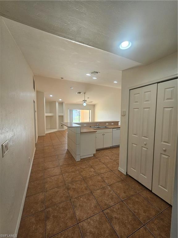 4526 Santa Barbara Blvd Property Photo 4