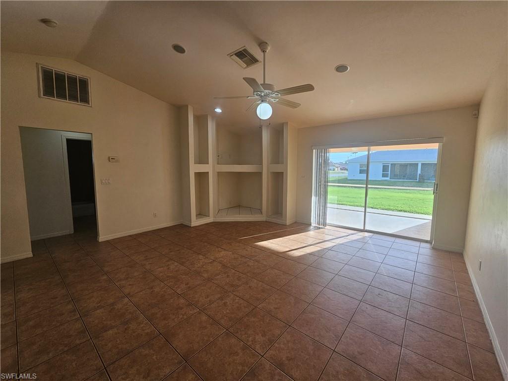 4526 Santa Barbara Blvd Property Photo 9