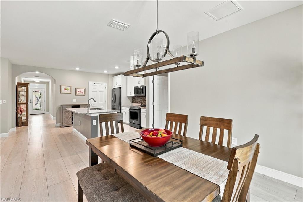 2996 Royal Gardens Ave Property Photo 11