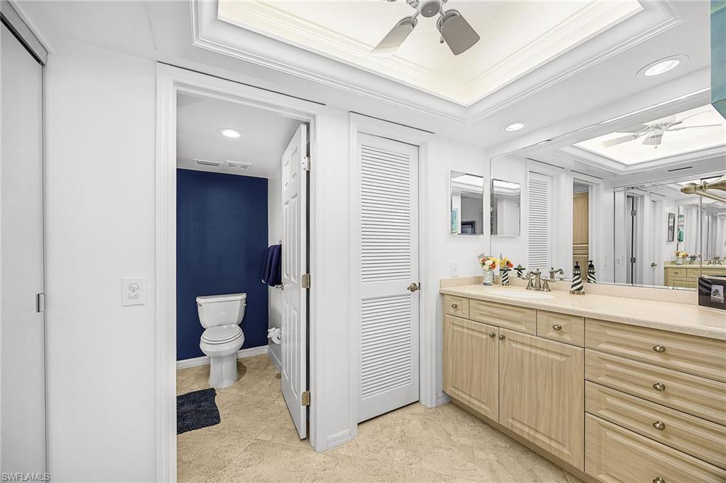 4265 Bay Beach Ln 522 Property Photo 13