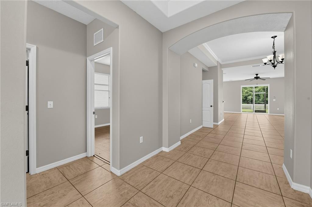 12218 Lavender Loop Property Photo 4