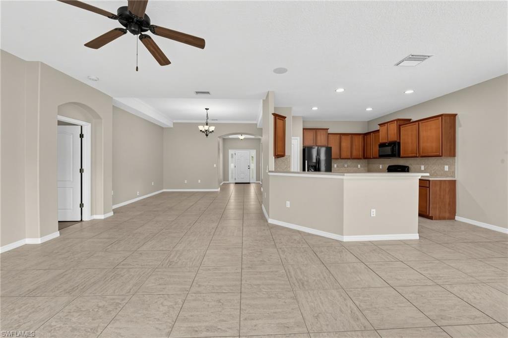 12218 Lavender Loop Property Photo 6