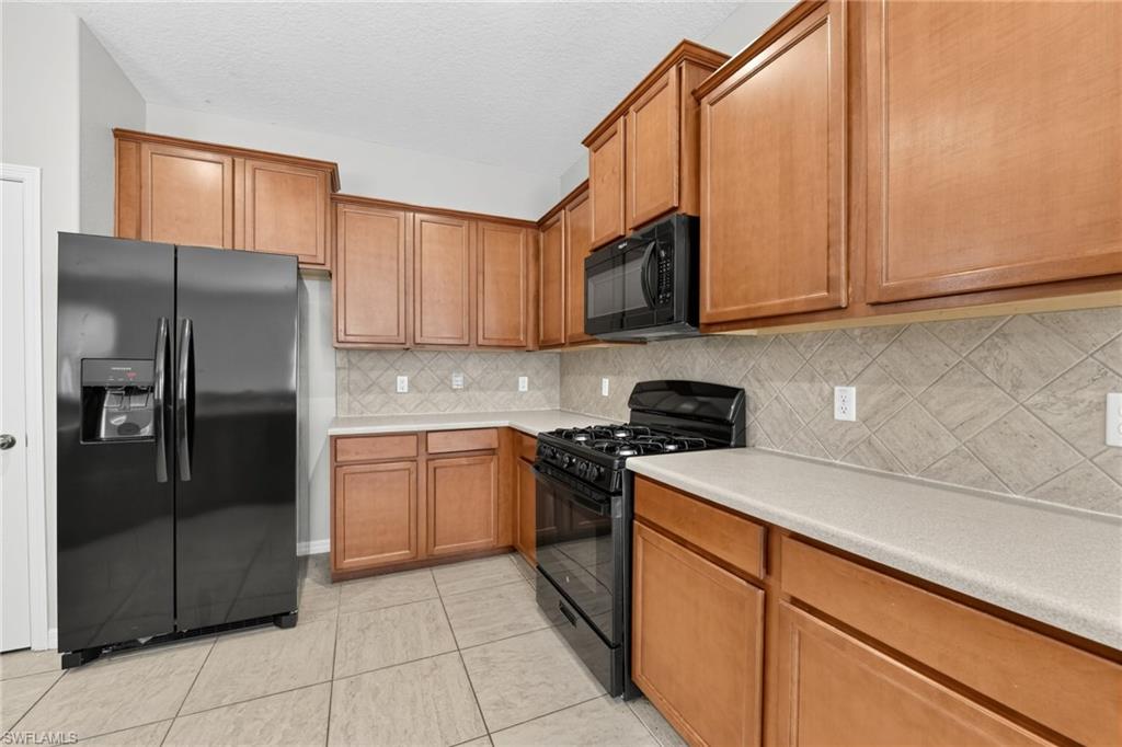 12218 Lavender Loop Property Photo 11