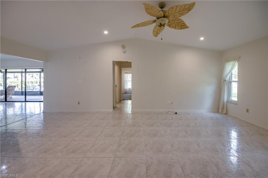 3812 Se 16th Pl Property Photo 11