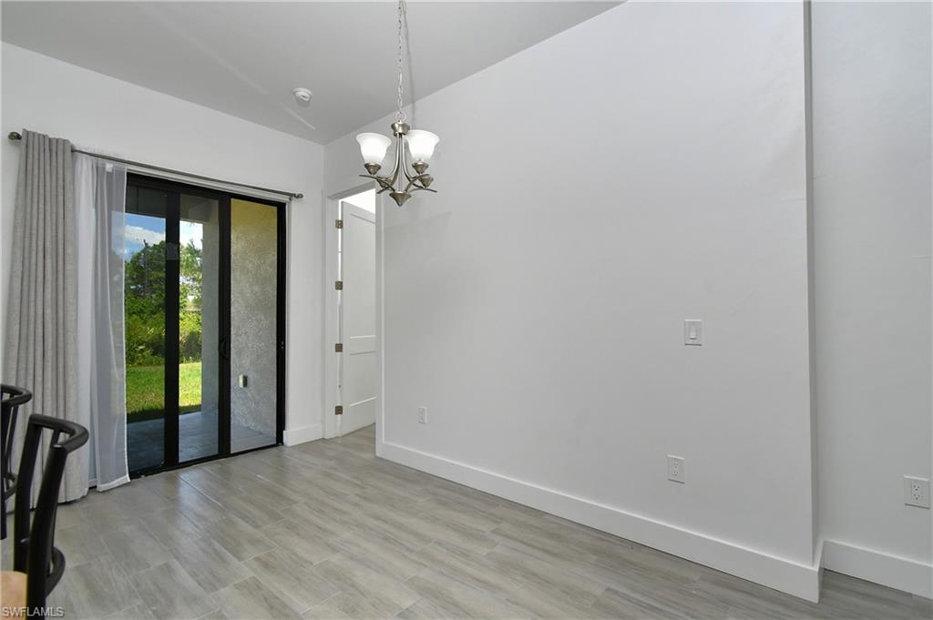 857/859 Eisenhower Blvd Property Photo 20