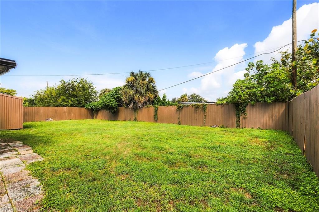 21058 Meehan Ave Property Photo 27