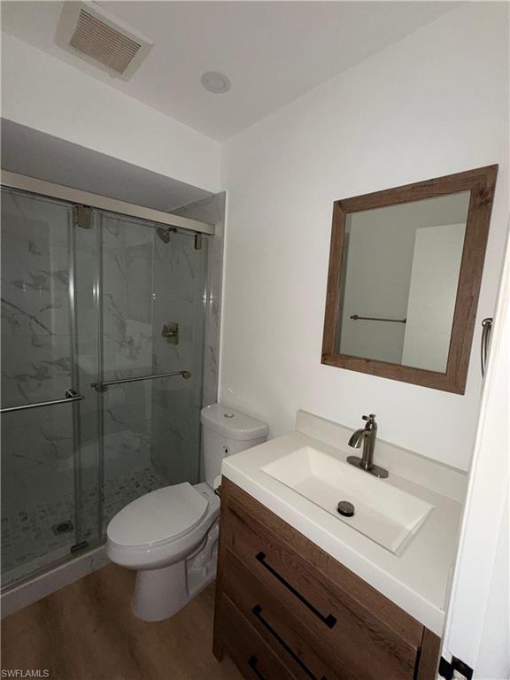 1103 Se 8th Ter B Property Photo 12