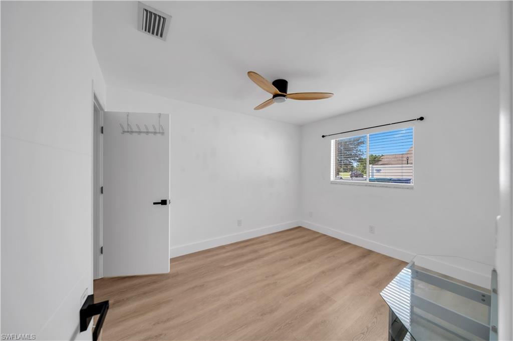 1103 Se 8th Ter B Property Photo 16