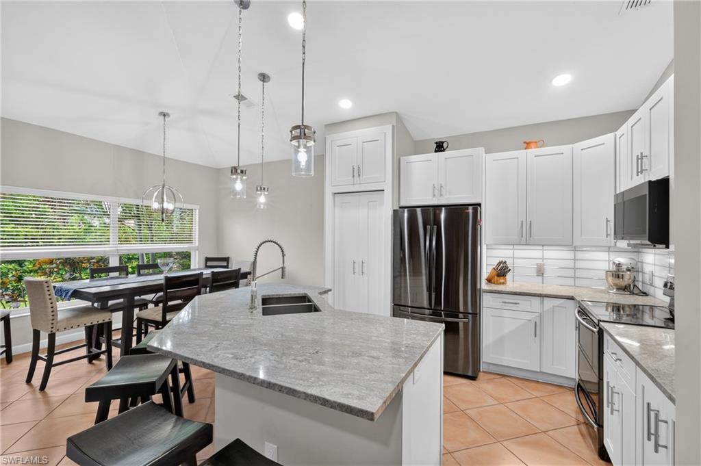 11180 La Coruna Ln Property Photo 9