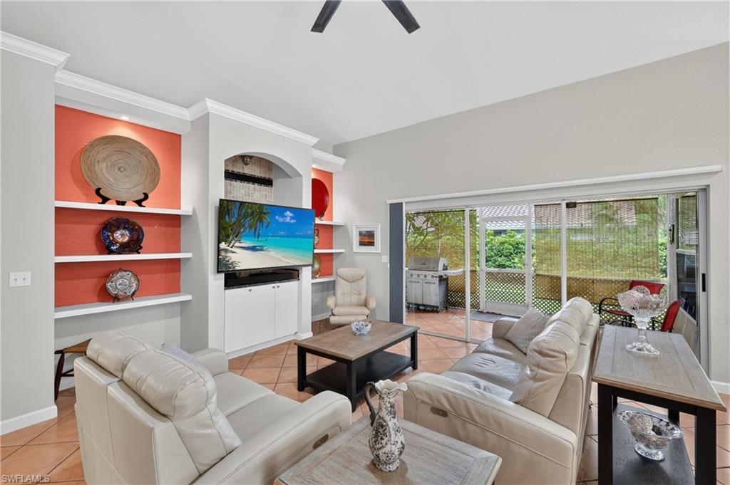 11180 La Coruna Ln Property Photo 17