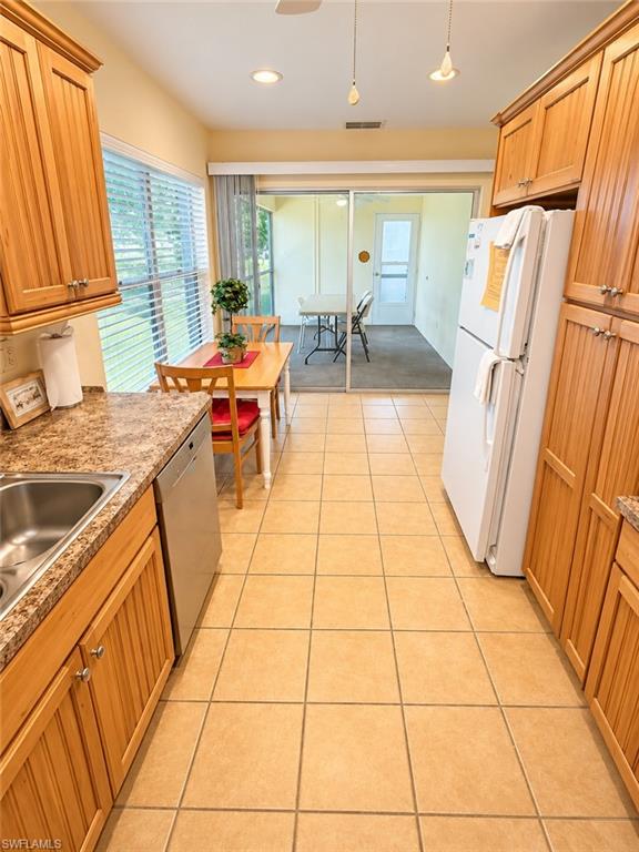 6844 Sandtrap Dr 4 Property Photo 11