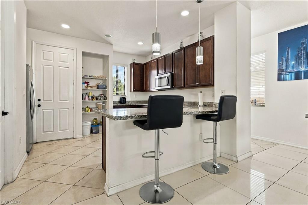5073 Arancia Ln Property Photo 7
