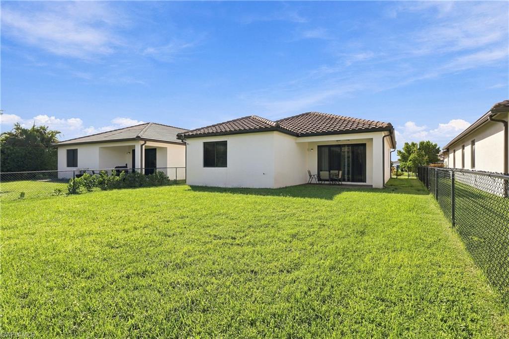 5073 Arancia Ln Property Photo 25