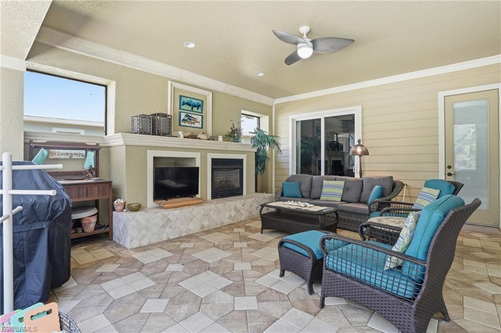 3801 River Point Dr Property Photo 42