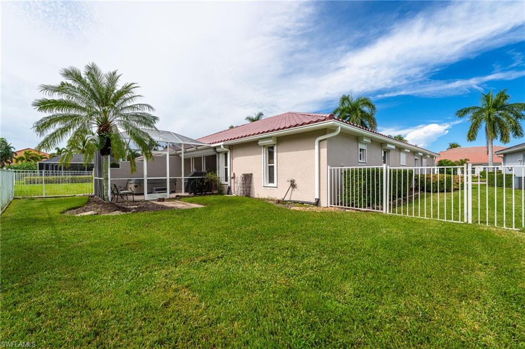 13812 Lily Pad Cir Property Photo 3