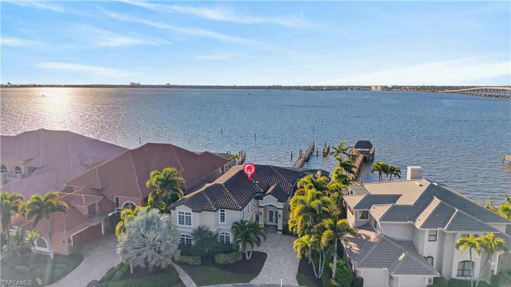 12782 Yacht Club Cir Property Photo 1
