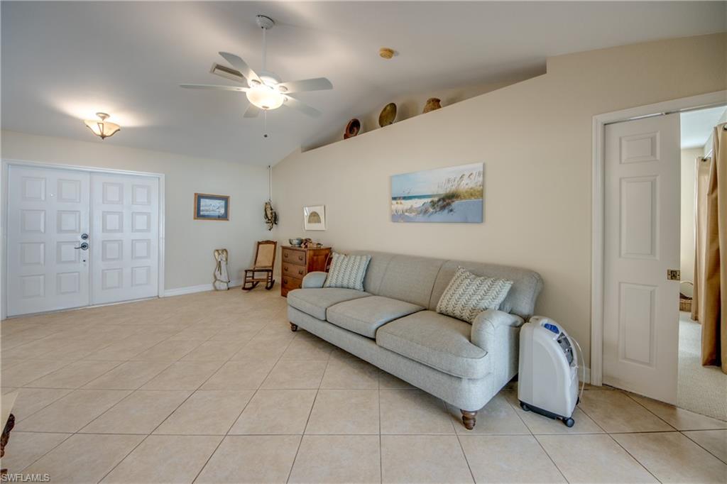 309 Se 31st Ter Property Photo 12