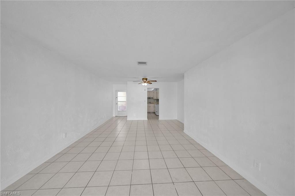 4824 Lucaya Dr 2 Property Photo 4