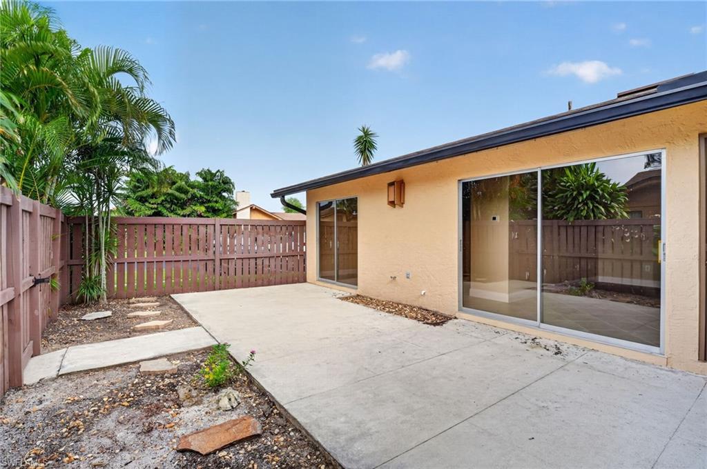 6305 Royal Woods Dr Property Photo 5
